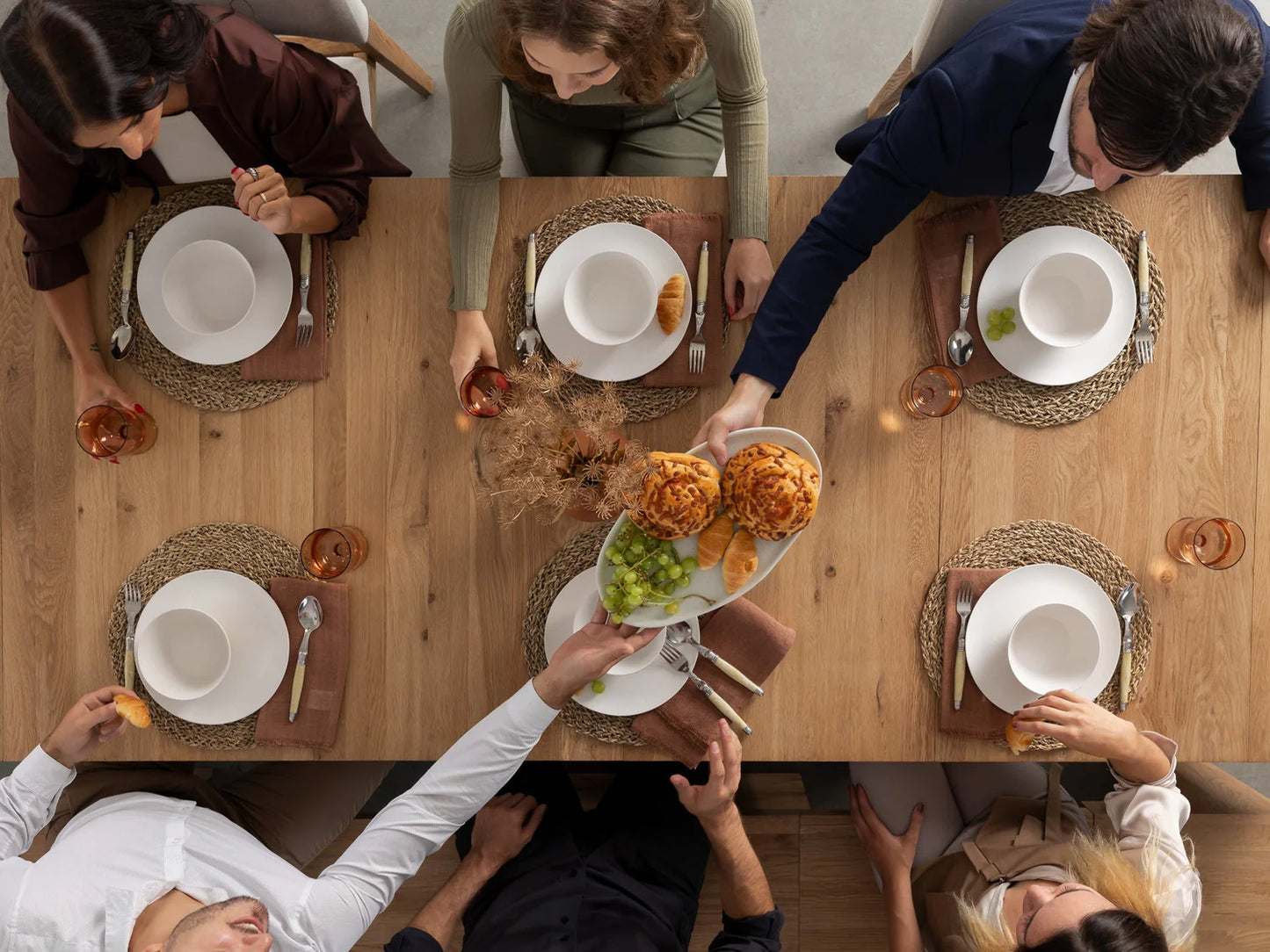 Functional Smart Table Set