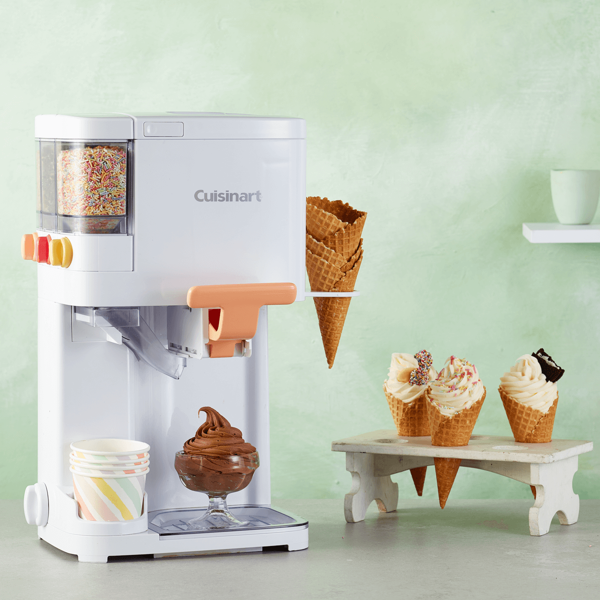 Ice cream making machine