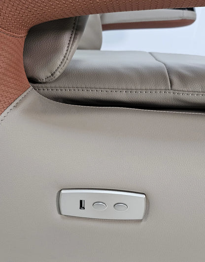 كرسي جلدي مصنوع حسب الطلب